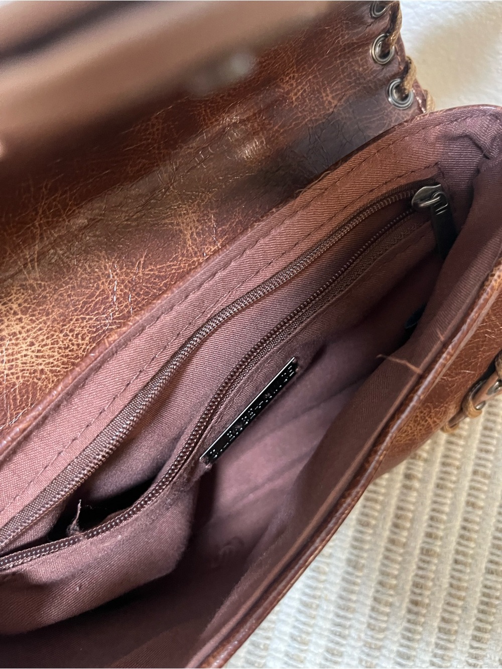 silence + noise Y2K Style Brown Embossed Buckle Shoulder Bag - Picture 5 of 5